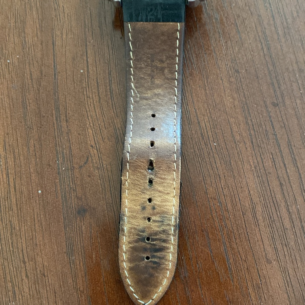 Vintage Margi Watch in Stainless Steel with Leather Band - Picture 9 of 15